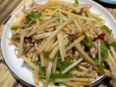 芦竹笋肉丝-庆余楼·用心与食材·特色菜&灶头面(仙蠡墩店)