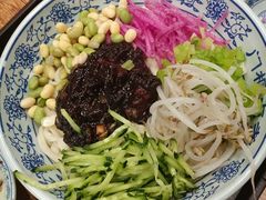 老北京炸酱面-门框胡同百年卤煮(新街口店)