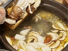 -一朵菌·野生菌探索家火锅(南亚店)