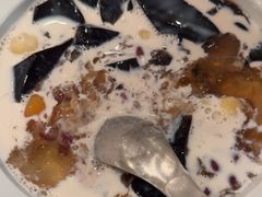 -RUXU入续糖水铺与包(卓悦中心店)