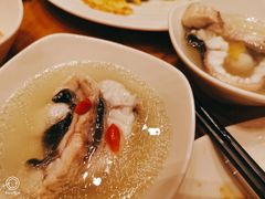 山泉水煮活鳗鱼-莆田餐厅PUTIEN(三里屯店)