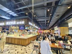 -胖东来生活广场(健康路店)