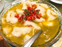 椒麻鱼片-小船渔村•大连菜•大连焖鱼(明泽街店)