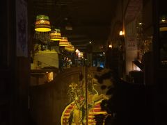 -城墙外BAR