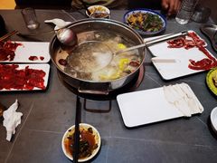 -官塘陈记鱼生·潮汕砂锅粥·牛肉火锅(潮枫路总店)