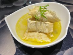 腌笃鲜千张包-上海会馆(香港名都店)