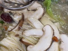 -濠轩阁特色生蚝火锅(水湾路店)