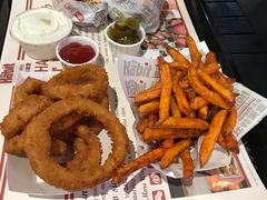 -The Habit Burger Grill 哈比特汉堡(爱琴海店)