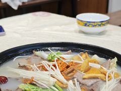 -九寨特色牦牛肉汤锅 羊肉汤锅