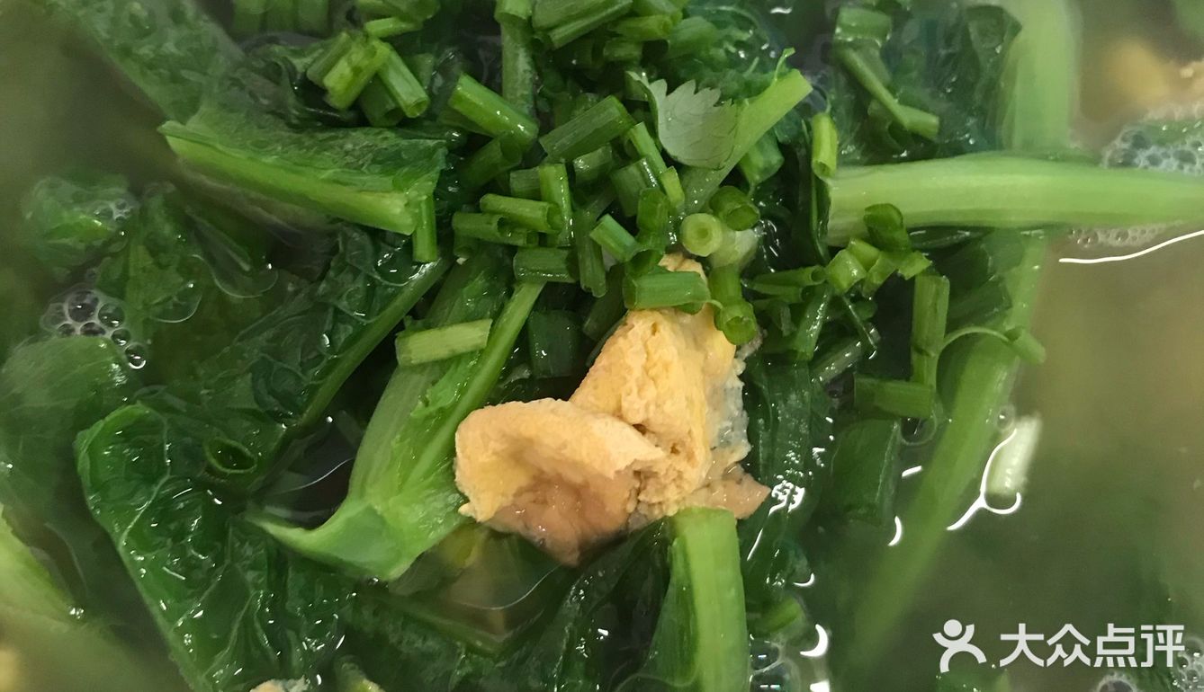 叮叮当叮叮当家常菜之莴笋煎蛋汤绿幽幽的菜汤