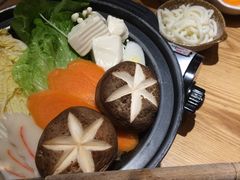 寿喜烧火锅-鹅喜粤·广州味·点心·烧鹅(长隆店)
