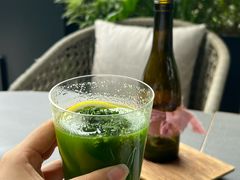 羽衣甘蓝苹果汁-FOOOO CITY CLUB 孚乐里音乐西餐酒吧(悠方店)
