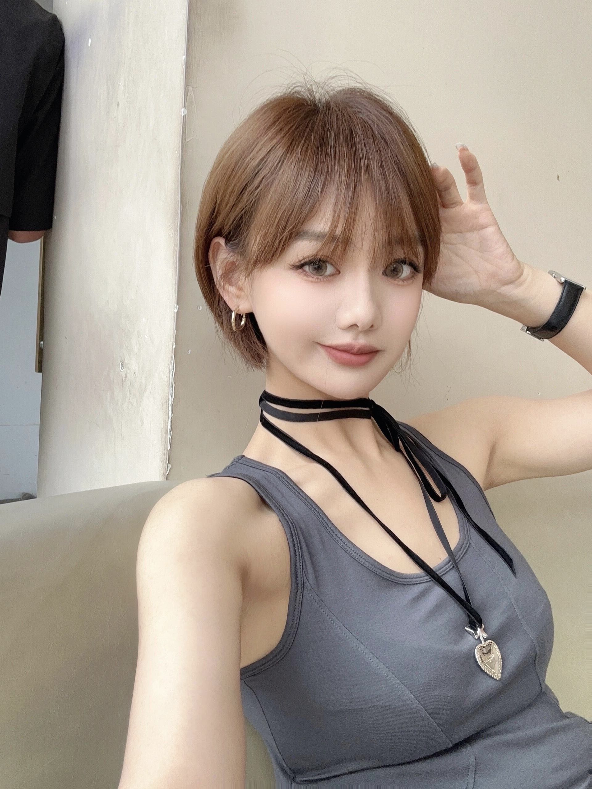 夏日短发自由风