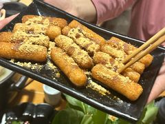 -果松木炭酸菜铜火锅·外婆参鸡汤