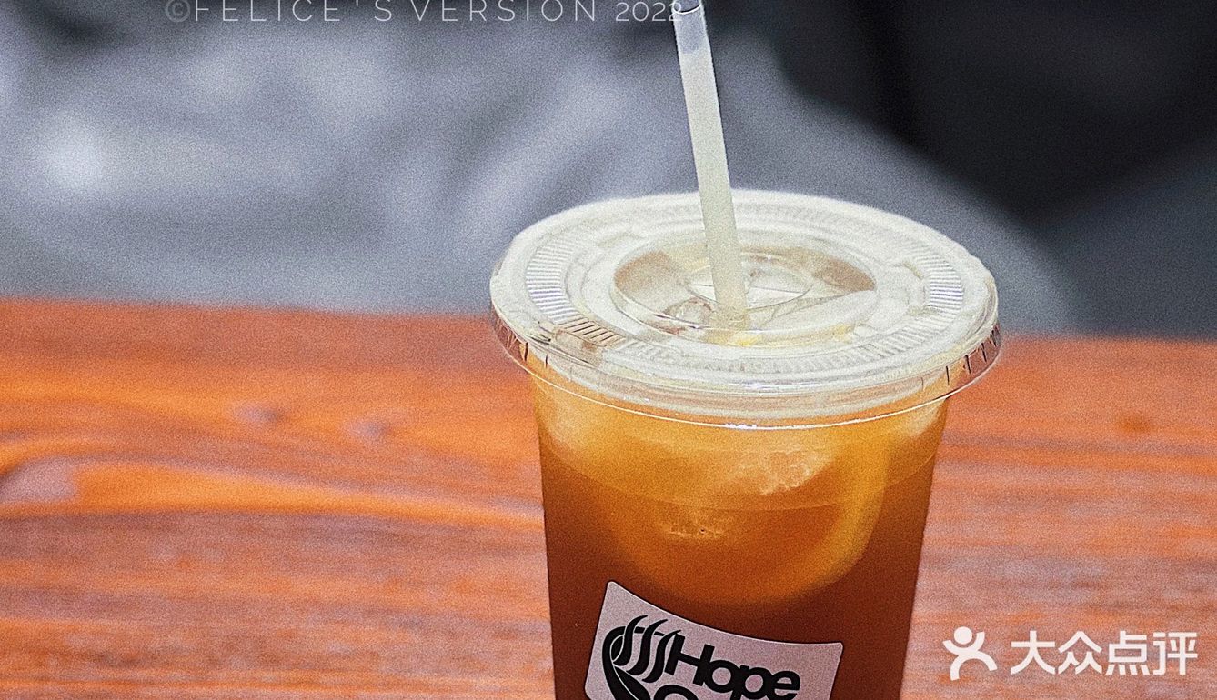 廣財大三學生開的早C晚A咖啡bar☕🍻