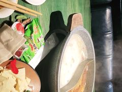 -老灶堂文创火锅(文艺路店)