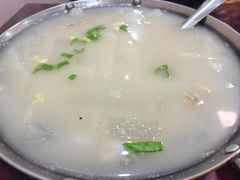 -余杨鸭鸭餐厅