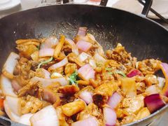 -胡须佬鸡煲四季火锅店(石厦西村直营店)