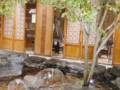 -萨拉伯尔(燕莎友谊商城店)