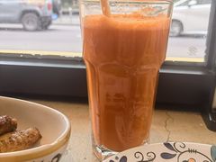 鲜榨胡萝卜汁-Mammamia意大利餐厅(古北店)