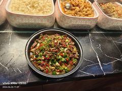-头上红煨盐鸡·非遗院子餐厅