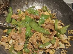 -费大厨辣椒炒肉(黄兴中心广场店)