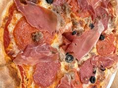 -城市大道红炉披萨烘焙坊