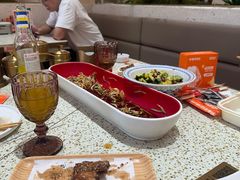 -小董哥烤串·爆汁大油边(故宫店)
