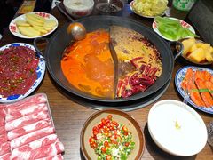 -萍姐火锅·公路夜市(武汉首店)