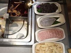 -海底捞火锅(新松江路店)