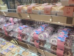 -华荣西饼(列东店)
