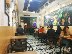 大堂-牛纽塔·牛人堡(群众路店)