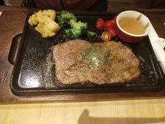 -必胜客(WOW中心城店)