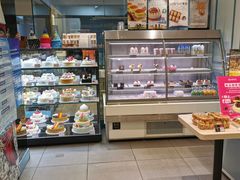 面包甜点陈列柜-金凤成祥(西罗园店)