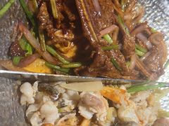 -小鱼小牛·鱼牛干锅·脆鱼火锅(世欧广场店)