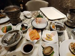 -雍和会海鲜姿造自助(湖东路店)