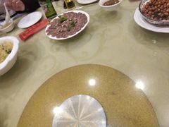 -鹤乡东北菜(崮山路店)