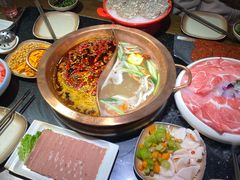 -山城鼎重庆老火锅(西安钟楼店)