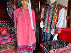 -璞真扎染博物馆