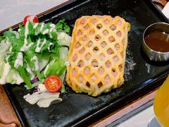 -必胜客(WOW中央公园店)