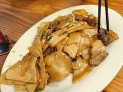 -盛得农家美食·无花果浸鸡·古法烧鸡·竹筒饭(白水寨森林海店)