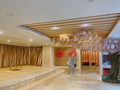 -碧中海汤泉汗蒸酒店