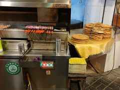 -清真·玛丽亚新疆菜主题餐厅(浙江中路店)
