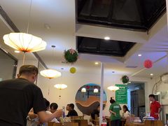 -毛辣果·贵州红酸汤牛肉火锅(西单店)