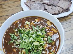 -陇上全荟兰州传统牛肉面(延吉路店)