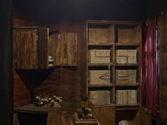 -暴风岛沉浸式体验馆(百联世纪店)