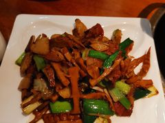 -黑鸡小馆(金源店)
