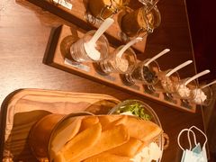 -恰餐厅及酒吧 CHAR Bar & Grill (北京丽都皇冠假日店)