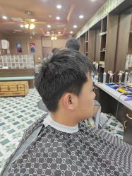 点击看大图 -Joker先生·男士理发馆