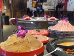 -生活如沸·顺德水牛奶火锅(大学路店)
